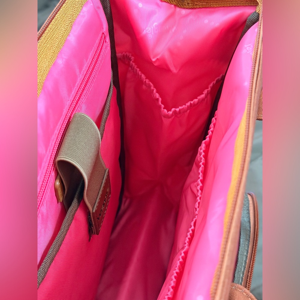 Wrangler Chevron Patterned Women's Backpack - image 12